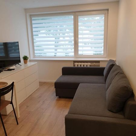 Studio Rent In זראסאי מראה חיצוני תמונה